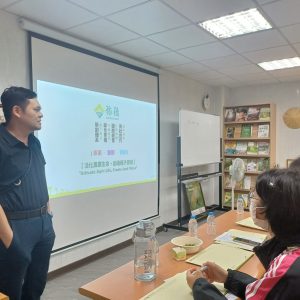 18__屏科大植物醫學系林盈宏主任在實地實務活動最後一天勉勵學生要多了解業界現況